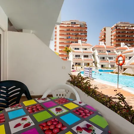 Flor Azul, Americas Apartment