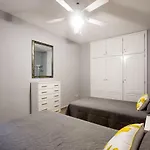 Las Americas Las Floritas Apartman *