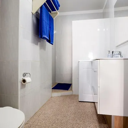 Flor Azul, Americas 플라야데라스아메리카스