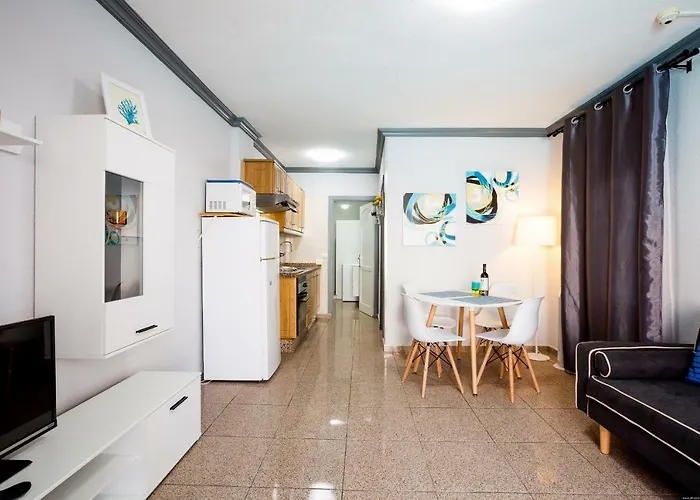 Flor Azul, Americas *